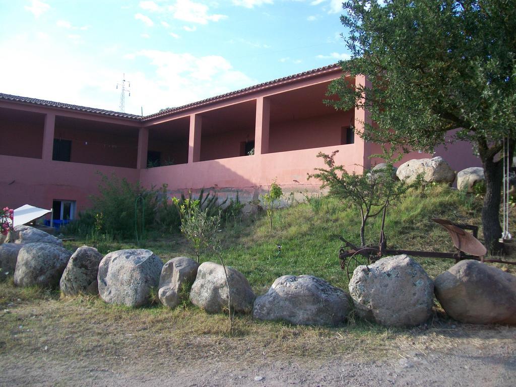 Agriturismo Lu Palu Perfugas Esterno foto